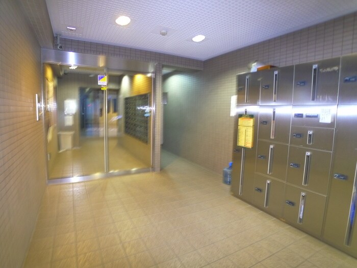 物件外観写真4　(建物設備)