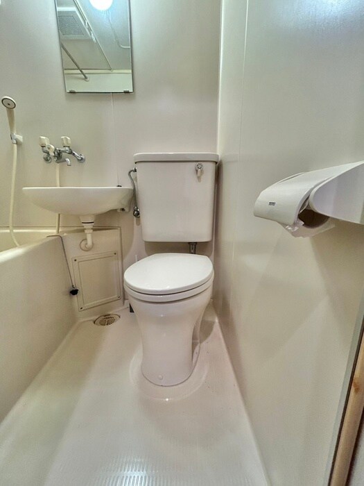 物件内観写真11　(トイレ)