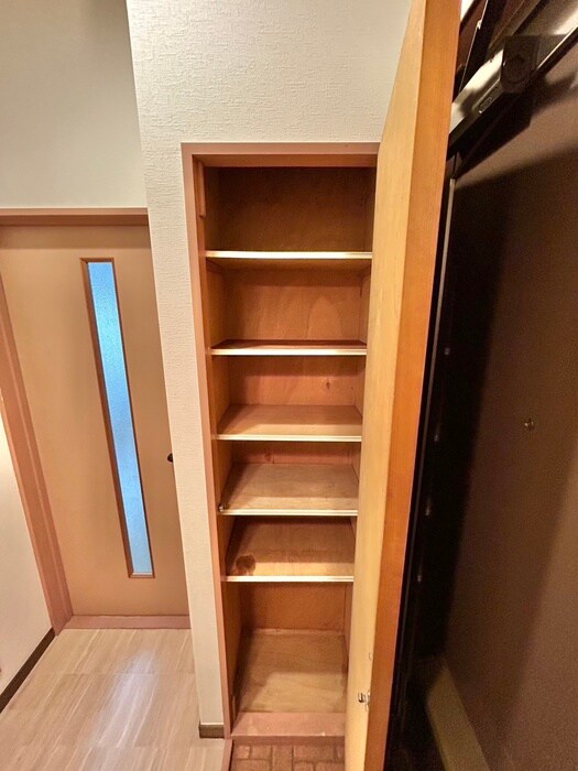 物件内観写真16　(靴箱)