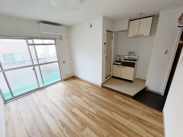 物件内観写真7　(居室)