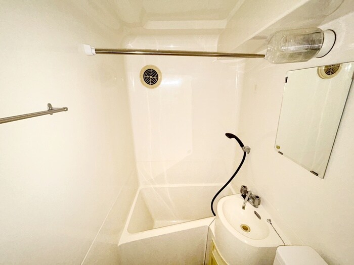 物件内観写真11　(バス／シャワールーム等)