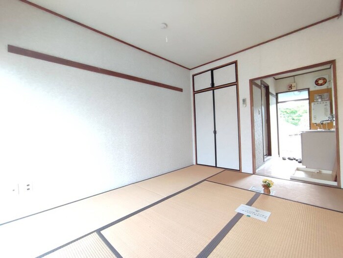 物件内観写真9　(居室)