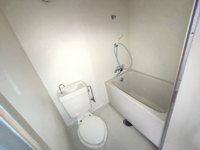 物件内観写真12　(バス／シャワールーム等)