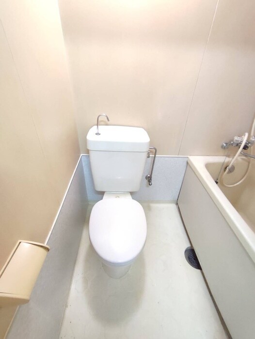 物件内観写真13　(トイレ)