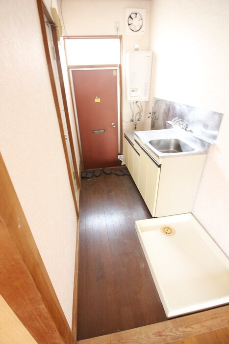 物件内観写真14　(廊下)