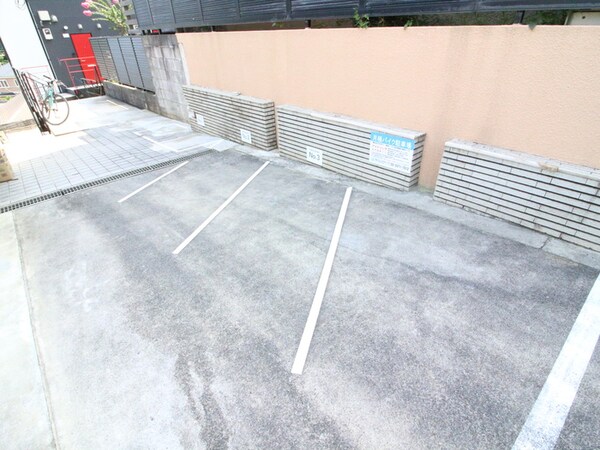 バイク置き場