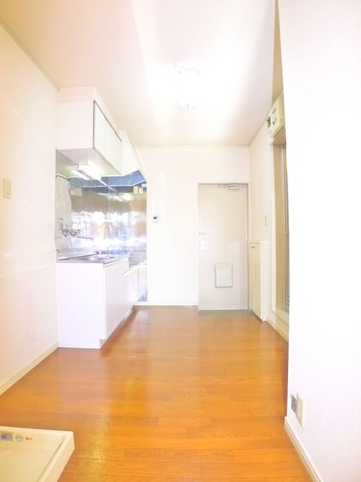 物件内観写真21　(廊下)