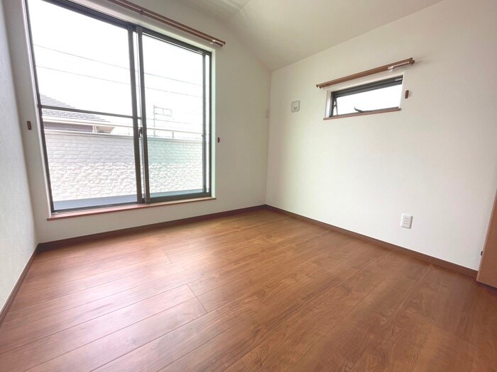 立川市砂川町１丁目貸家　１号棟の居室