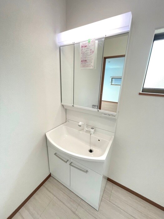 立川市砂川町１丁目貸家　１号棟の洗面