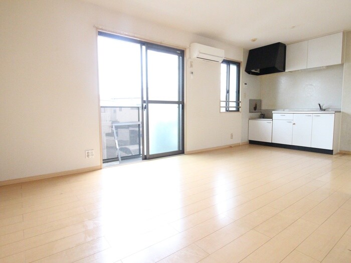 物件内観写真7　(居室)