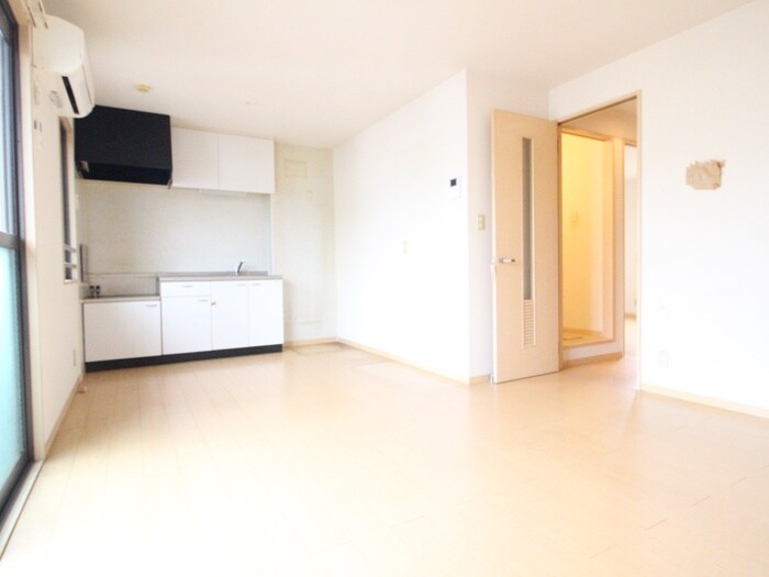 物件内観写真8　(居室)