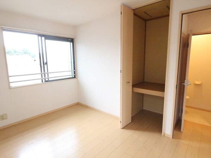 物件内観写真19　(収納)