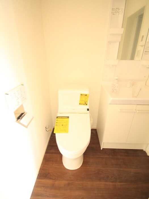 物件内観写真12　(トイレ)