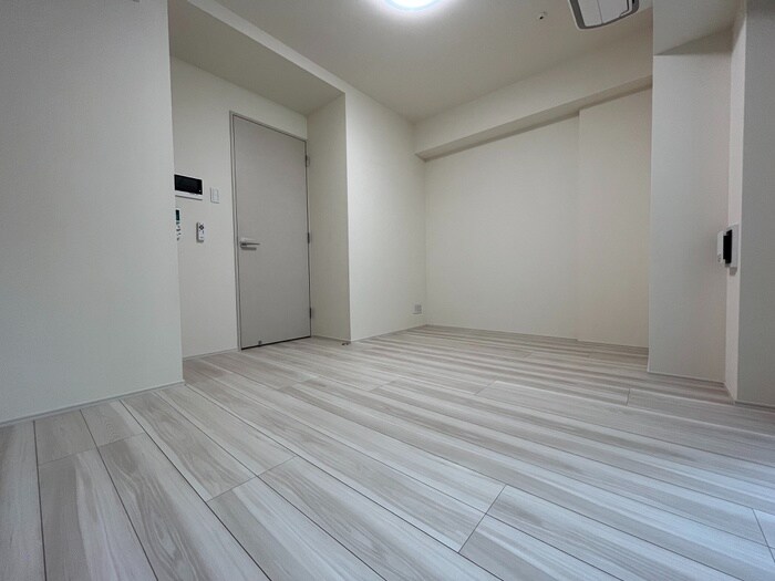 物件内観写真3　(居室)