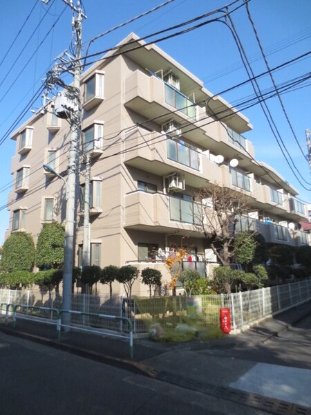 プレセアコ－ト外観写真
