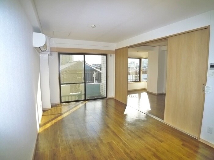 物件内観写真7　(居室)