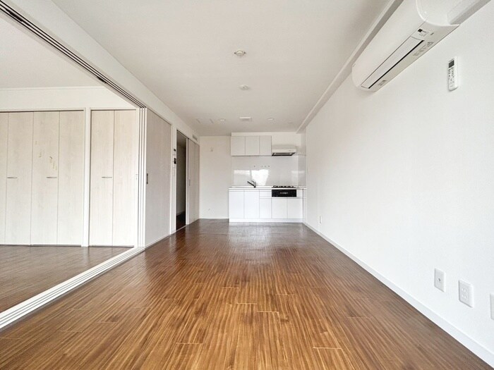 物件内観写真8　(居室)