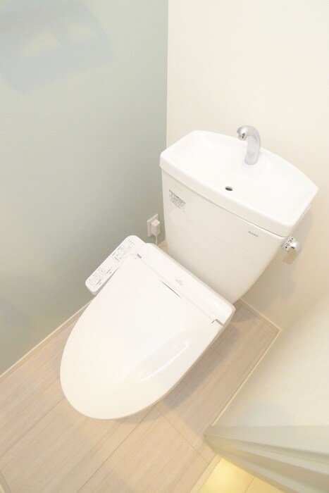 物件内観写真12　(トイレ)