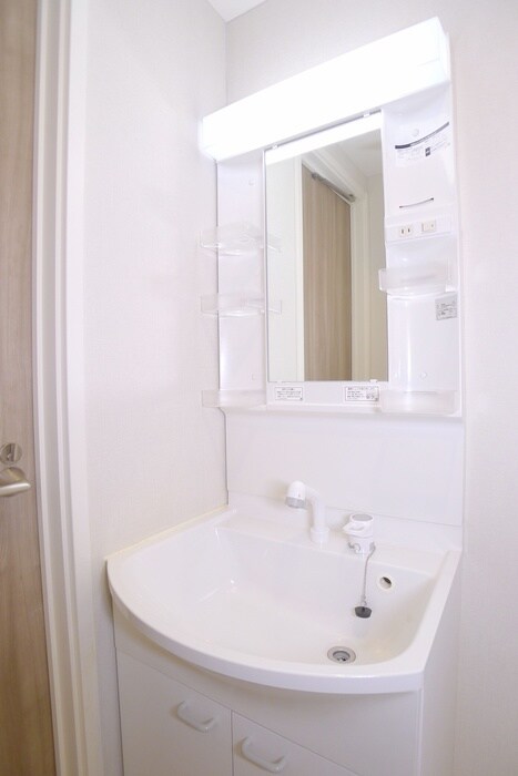 物件内観写真13　(洗面)