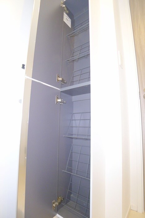 物件内観写真18　(靴箱)