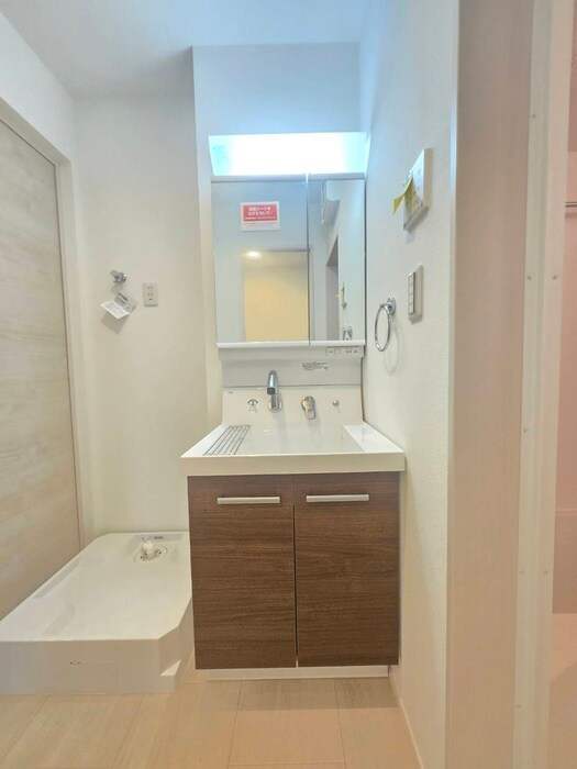 物件内観写真13　(洗面)