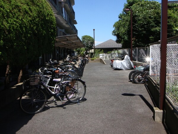 駐輪場