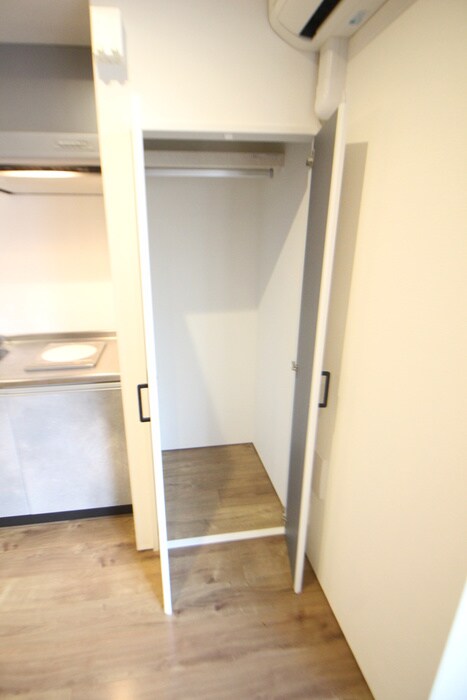 物件内観写真14　(収納)