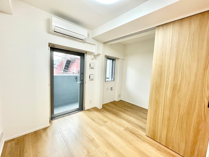 物件内観写真8　(居室)