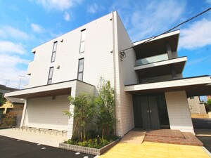 シャガール外観写真