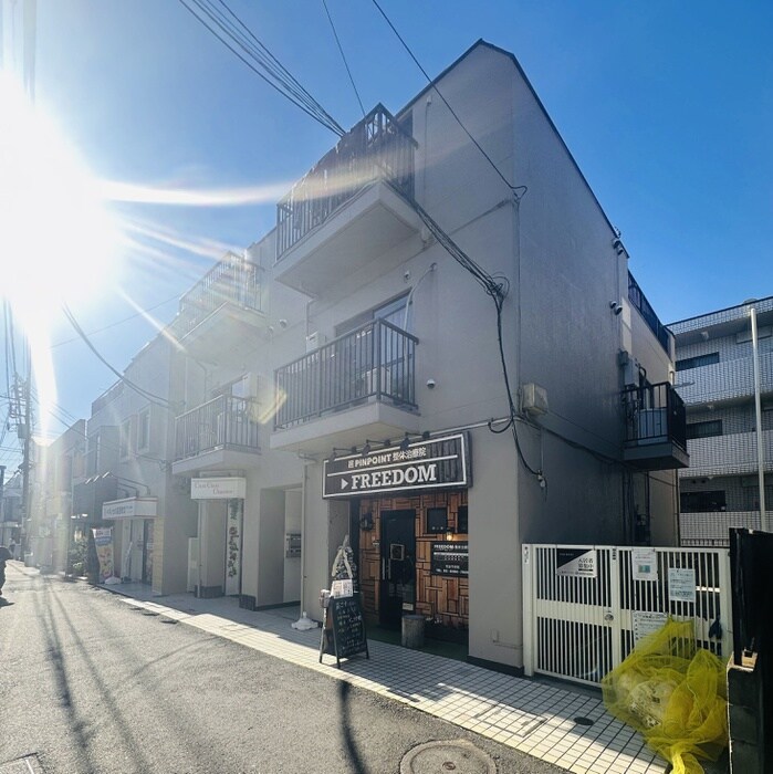 物件外観写真1　(外観写真)