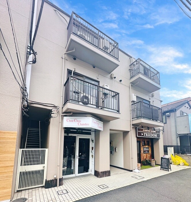 物件外観写真6　(建物設備)