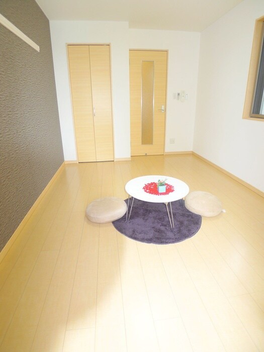 物件内観写真8　(内観写真)