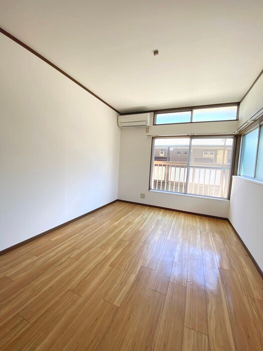 物件内観写真6　(居室)