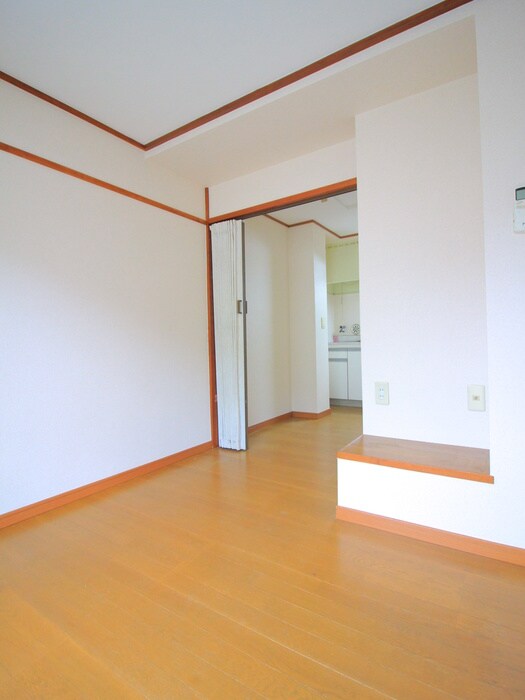 物件内観写真5　(居室)