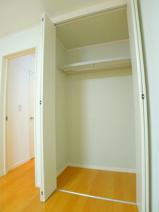 物件内観写真8　(収納)