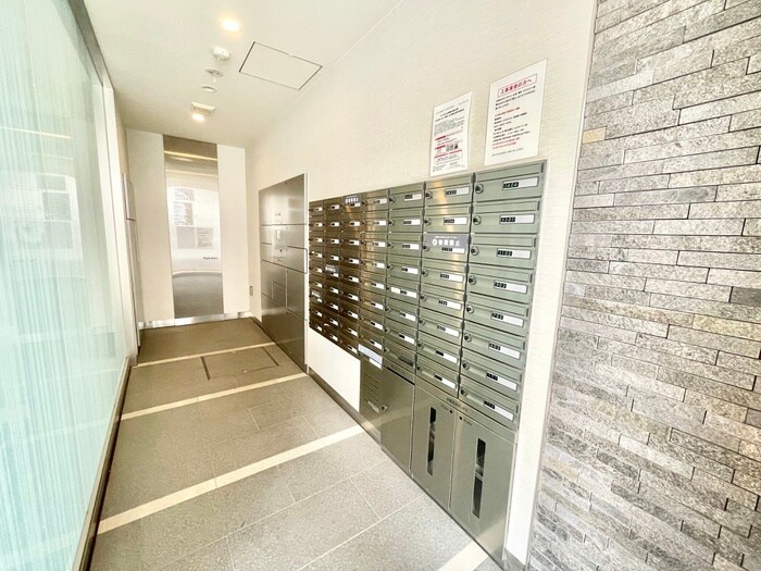 物件外観写真4　(建物設備)