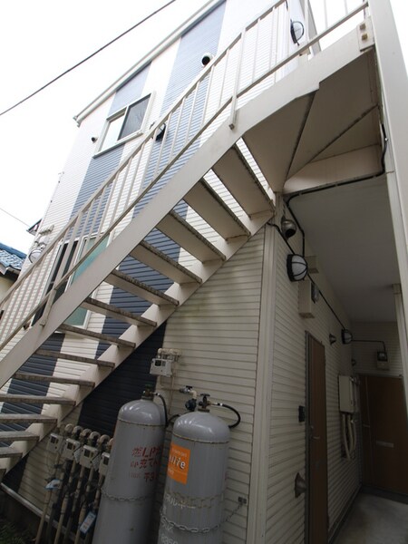 セゾン東林間外観写真