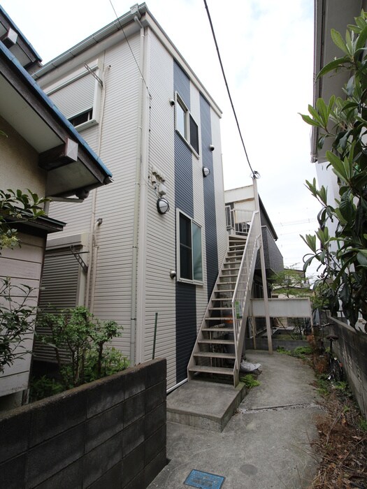 物件外観写真2　(外観写真)