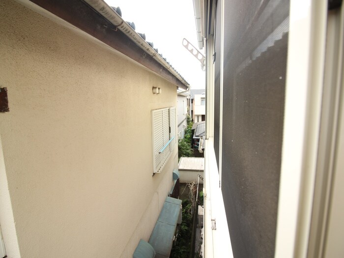 物件内観写真20　(室内からの展望)