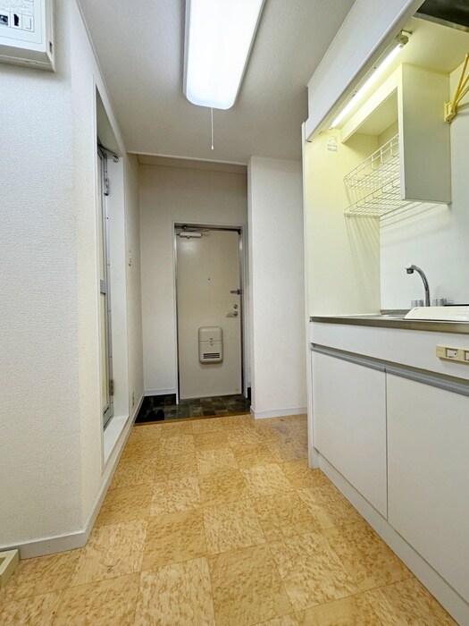 物件内観写真7　(廊下)