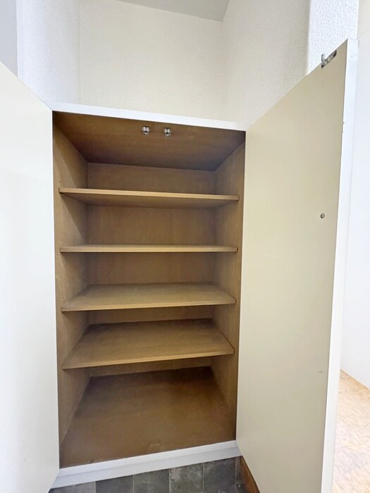 物件内観写真9　(靴箱)