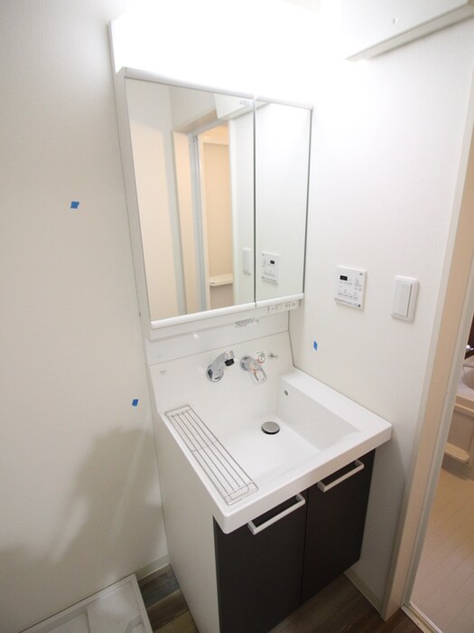 物件内観写真16　(洗面)