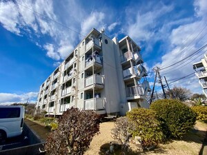 ﾋﾞﾚｯｼﾞﾊｳｽ向ヶ丘6号棟外観写真