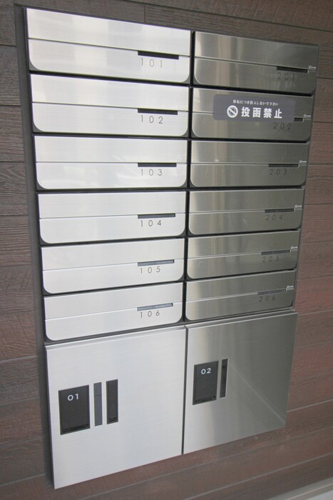 物件外観写真5　(駐車場)