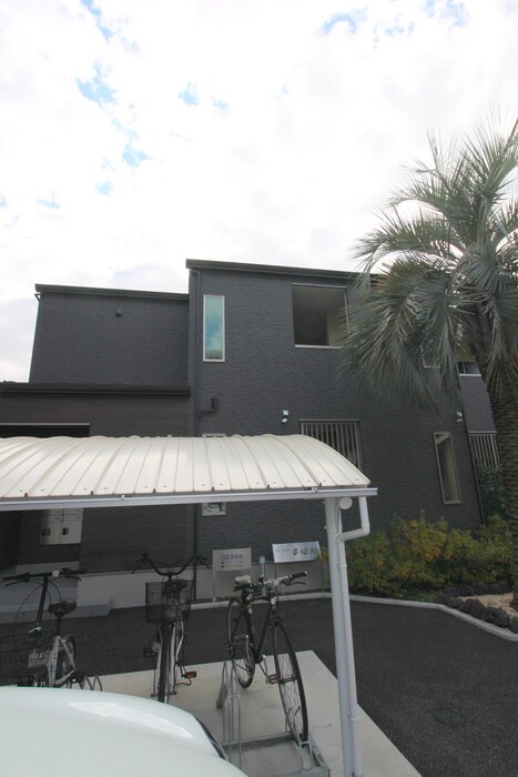 物件外観写真6　(外観写真)