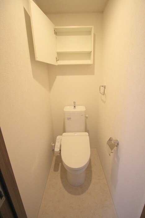 物件内観写真15　(トイレ)