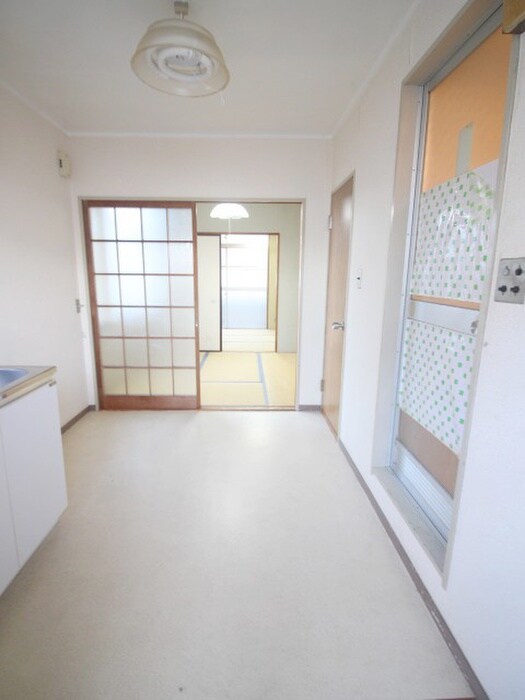 物件内観写真21　(廊下)