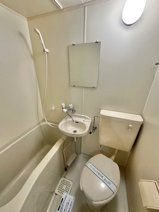 物件内観写真12　(バス／シャワールーム等)