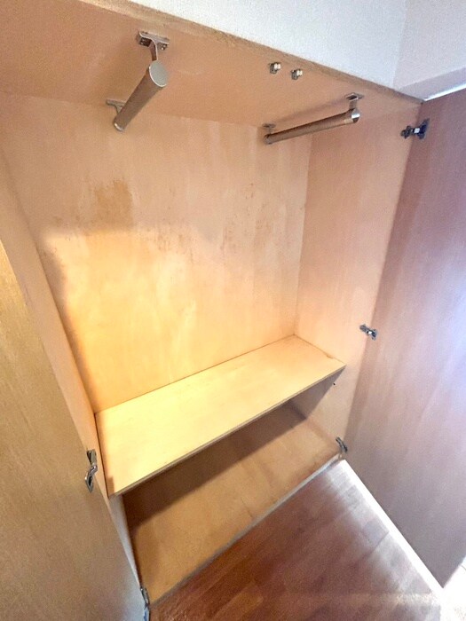 物件内観写真9　(収納)