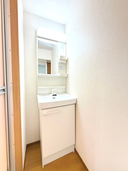 物件内観写真13　(洗面)